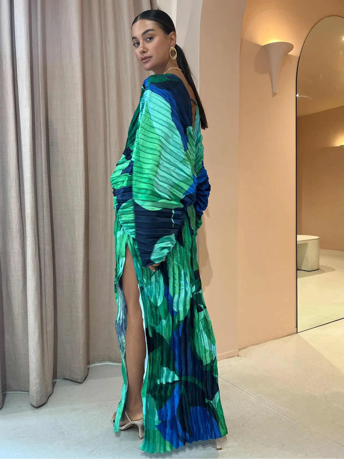 Green and Blue V-neck Batwing Dress w/ Slit