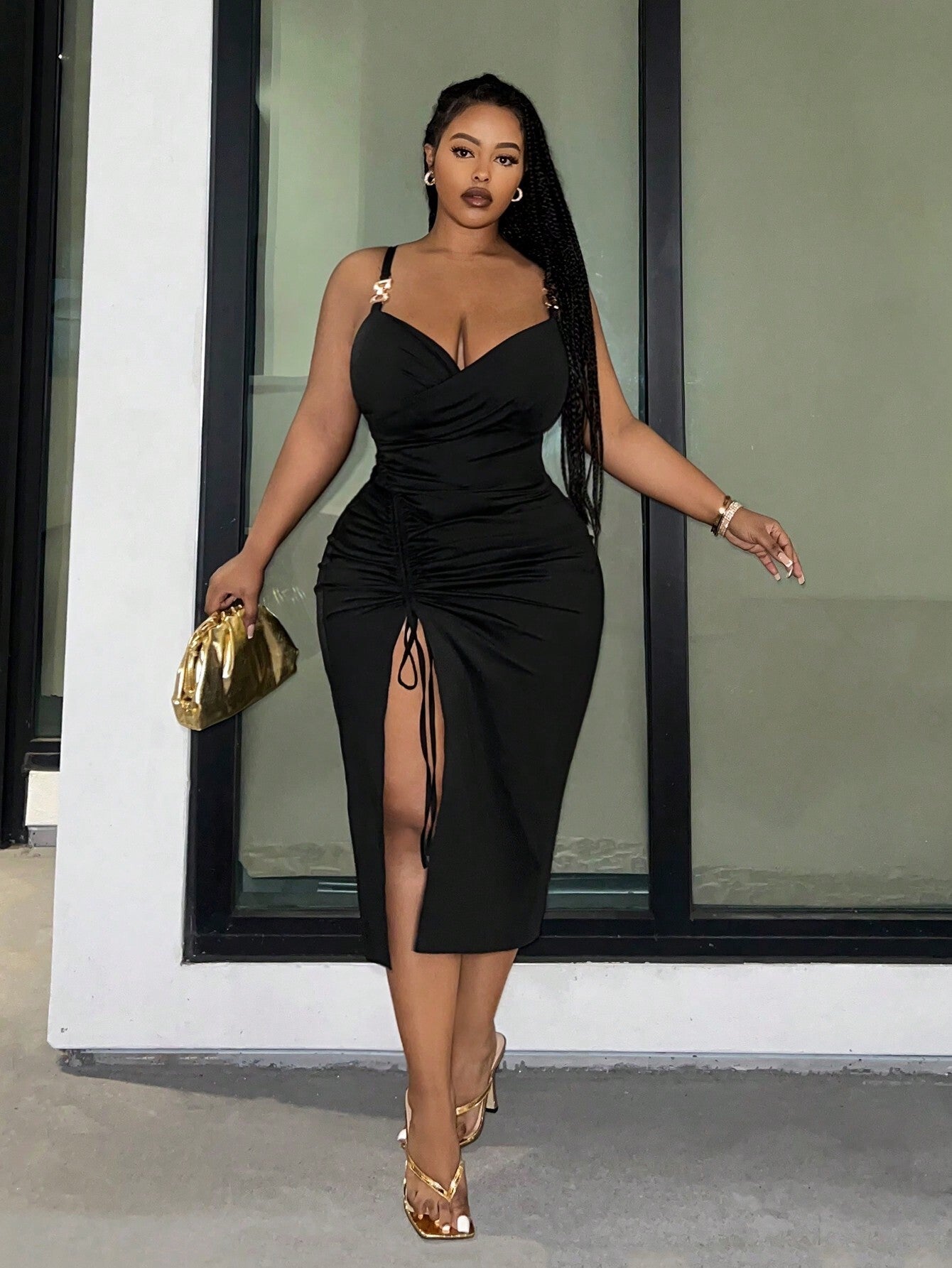 Sweetheart neckline LBD