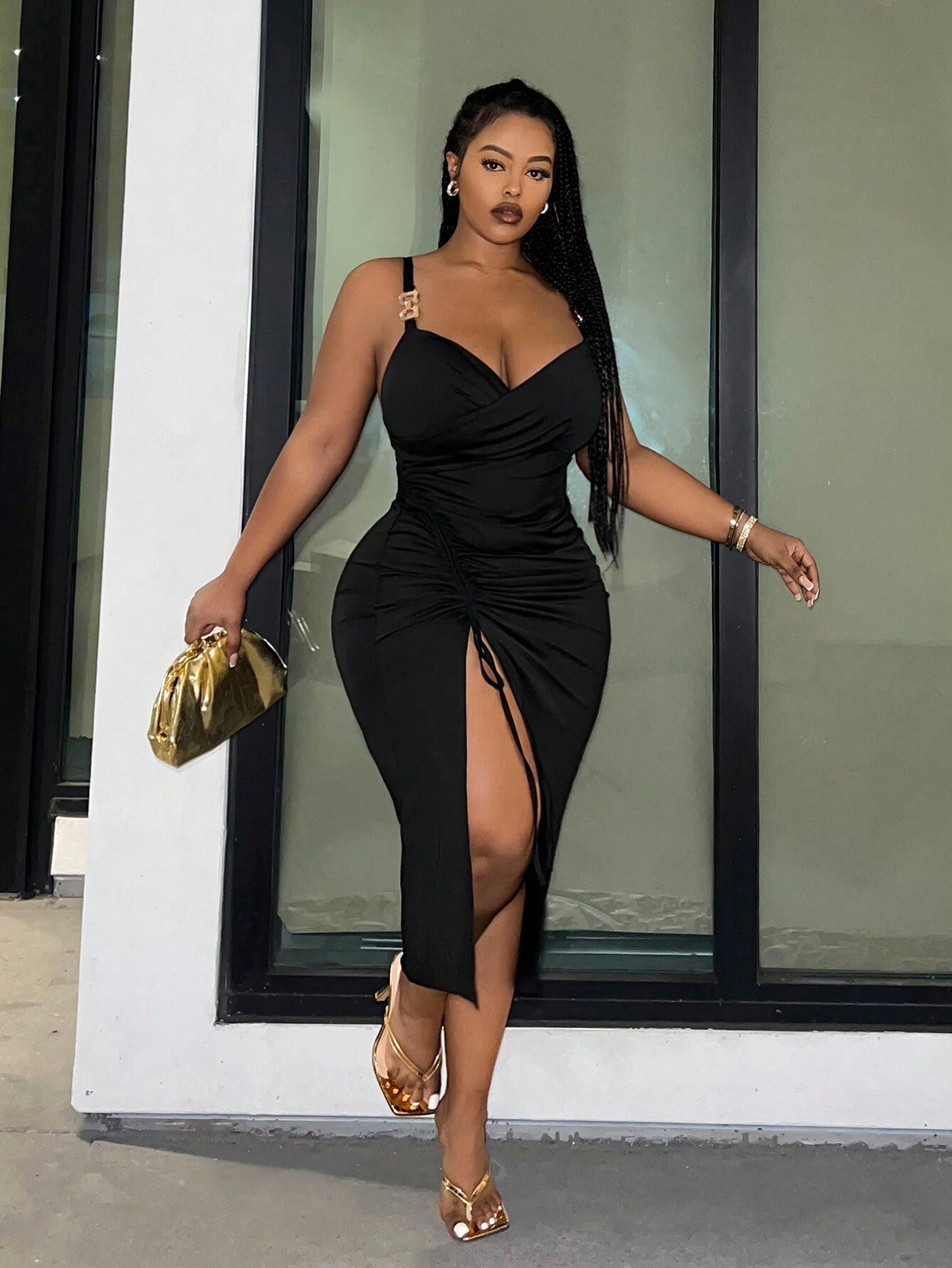 Sweetheart neckline LBD