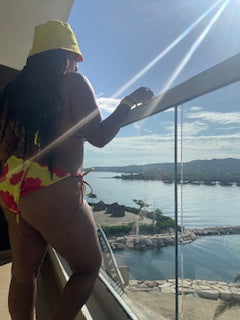 Hibiscus string bikini